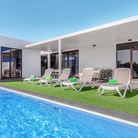 Villa Ponzos Chalet Independiente Y Privado Triquivijate Eksteriør bilde